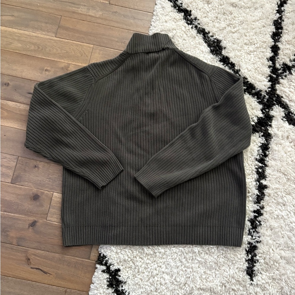 Calvin Klein Men's Dark Gray Half-Zip Sweater - Picture 4 of 6